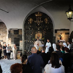 Jutarnjim misnim slavljem na Kamenitim vratima započela proslava Majke Božje od Kamenitih vrata